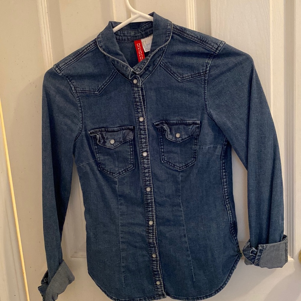 H&M jean button up top